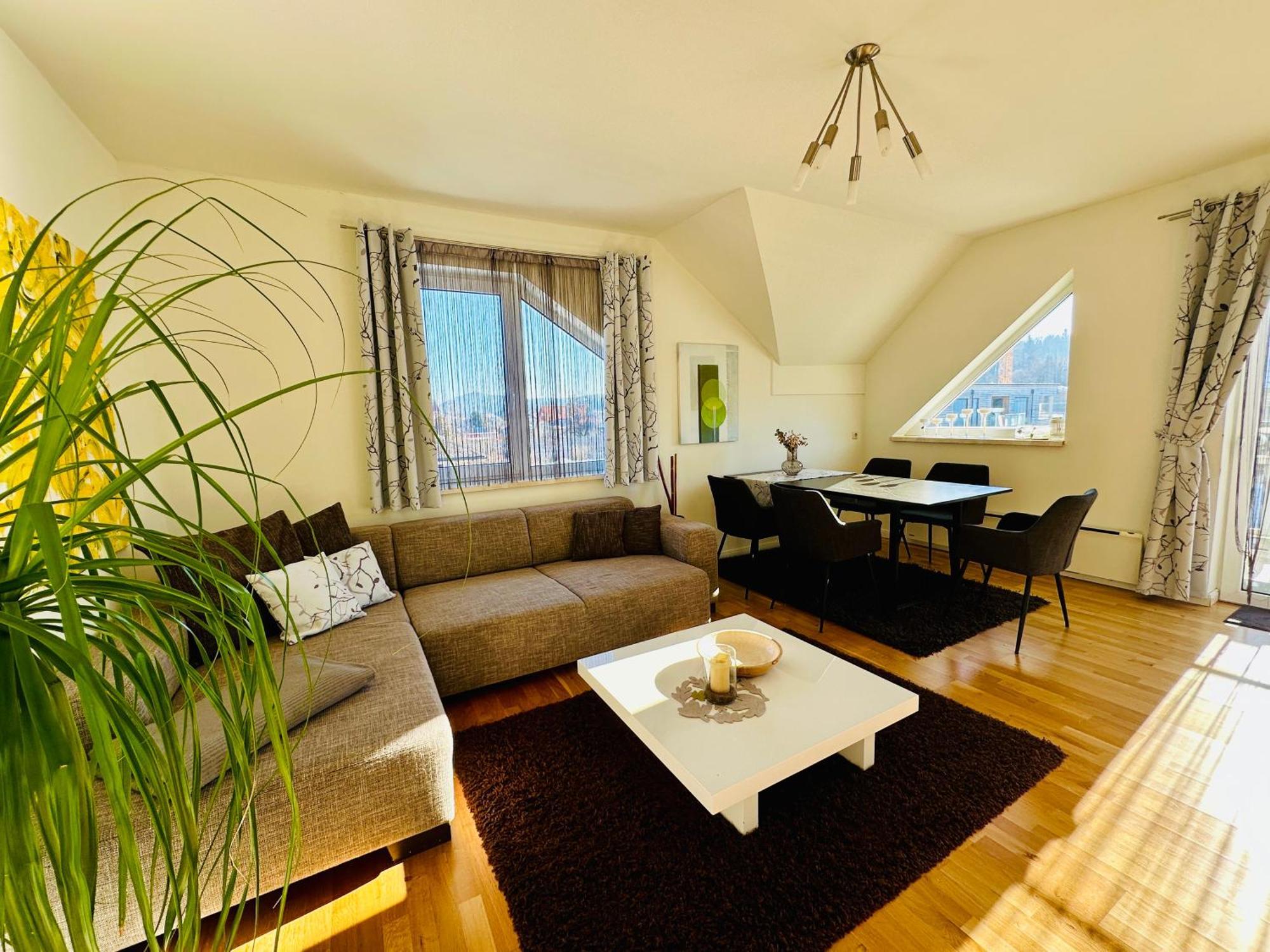 Superior-apartment Mit Pool Und Seezugang Apartment *