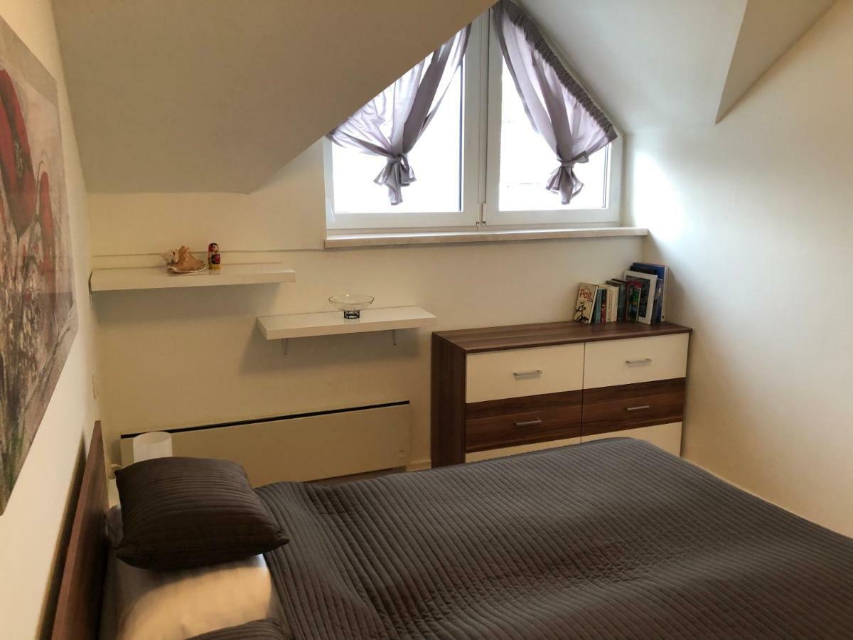 Superior-apartment Mit Pool Und Seezugang